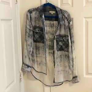 By Corpus Distressed Flannel